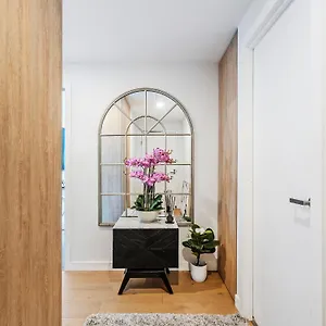 https://luxury-1-bedroom-apartment-ocean-view.queenslandhotels.net